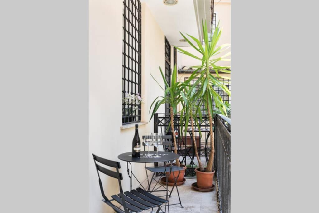 Lovely Colosseum Loft Apartment Roma Esterno foto