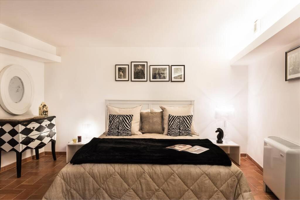 Lovely Colosseum Loft Apartment Roma Esterno foto