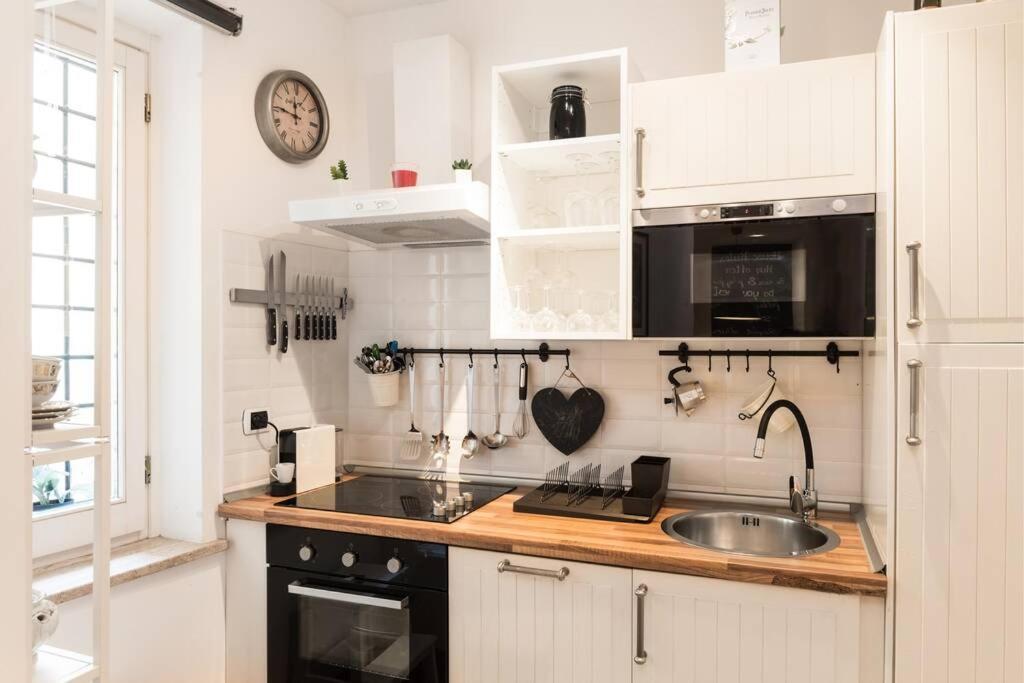 Lovely Colosseum Loft Apartment Roma Esterno foto